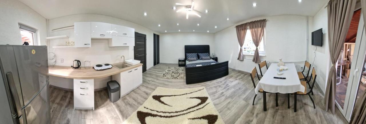 Privat Alenka Apartment Važec Екстериор снимка