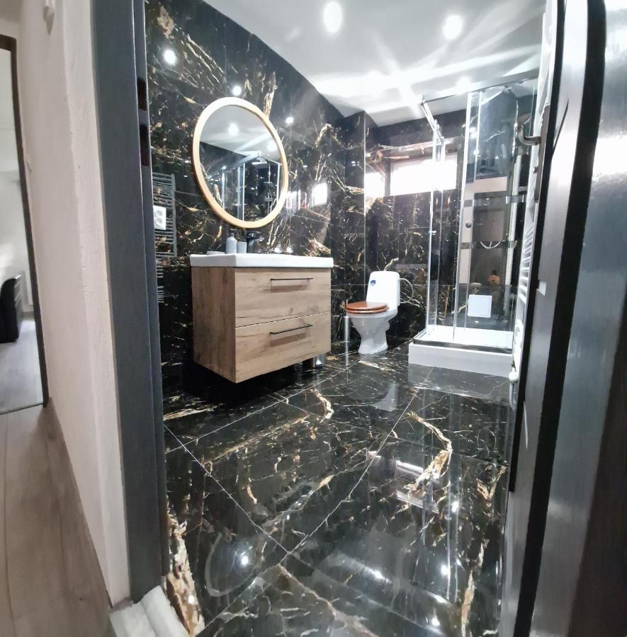 Privat Alenka Apartment Važec Екстериор снимка